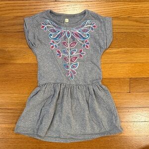 Tea Collection sz3 grey dress with pretty Design